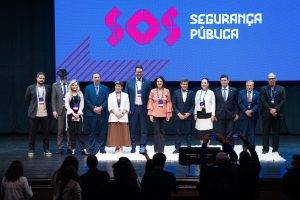 SOS Parana Seguranca Publica SOS Seguranca Publica aponta problemas e apresenta solucoes em Curitiba SOS Parana Seguranca Publica SOS Seguranca Publica aponta problemas e apresenta solucoes em Curitiba